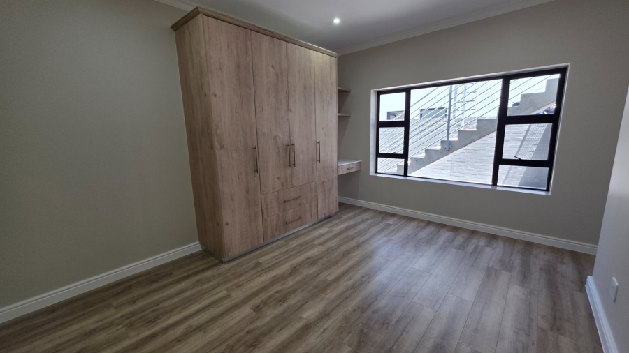 3 Bedroom Property for Sale in Hartenbos Heuwels Western Cape